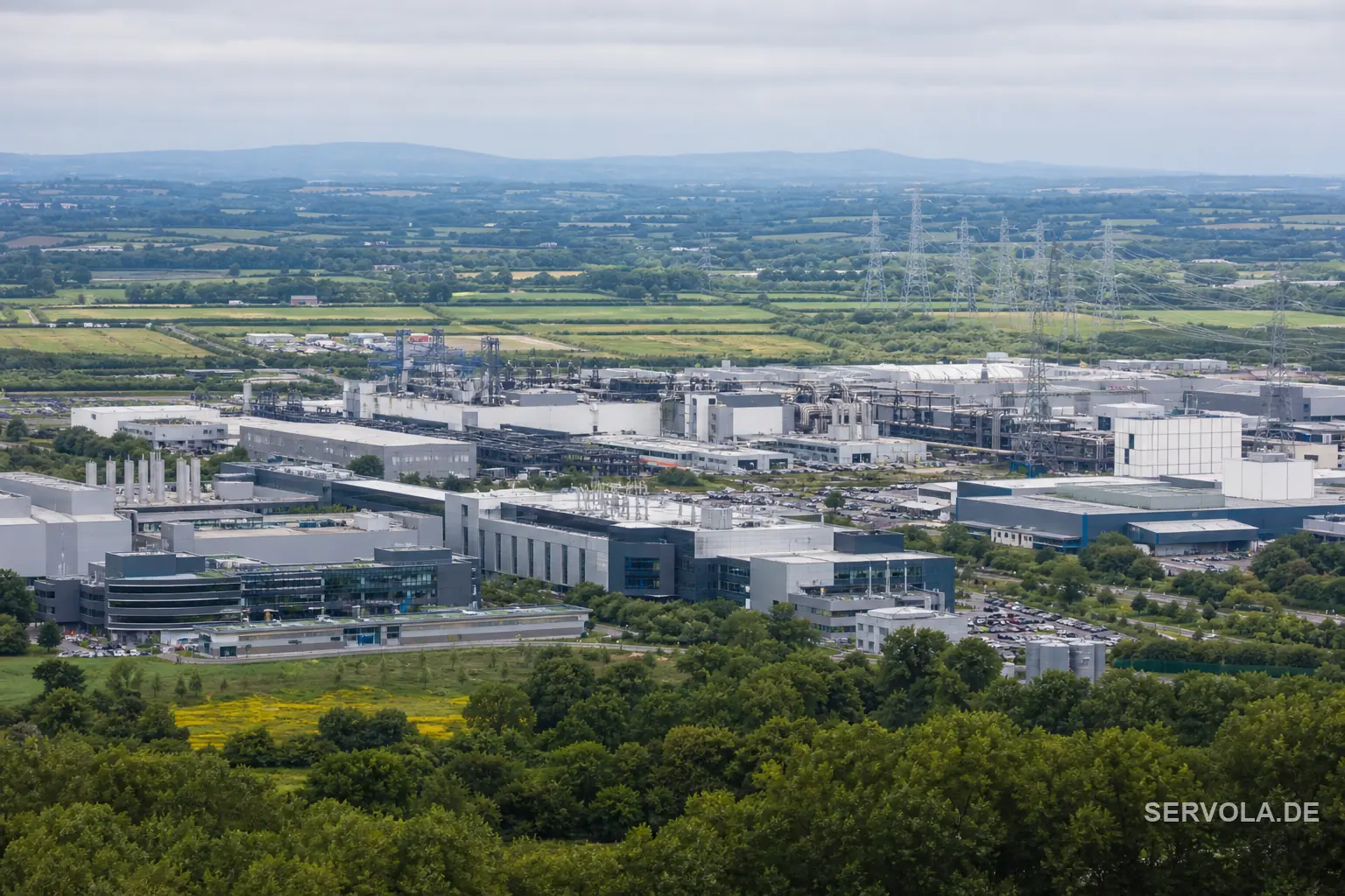 Intel Grows Its Irish Fabs Instead of Building New
