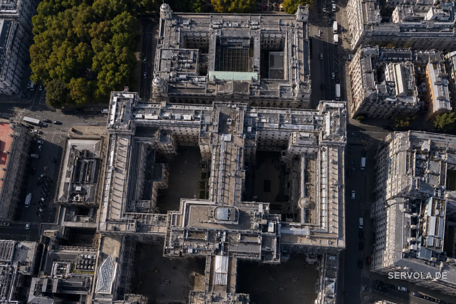 Twenty-Seven Ministers Named, No Tech Secretary